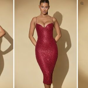 Oh Polly - Eisley Embellished Sweetheart-Neck Midi Dress in Red